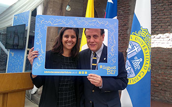 La Coordinadora General de la BEF Claudia Olavarría con el rector UC, Ignacio Sánchez. 